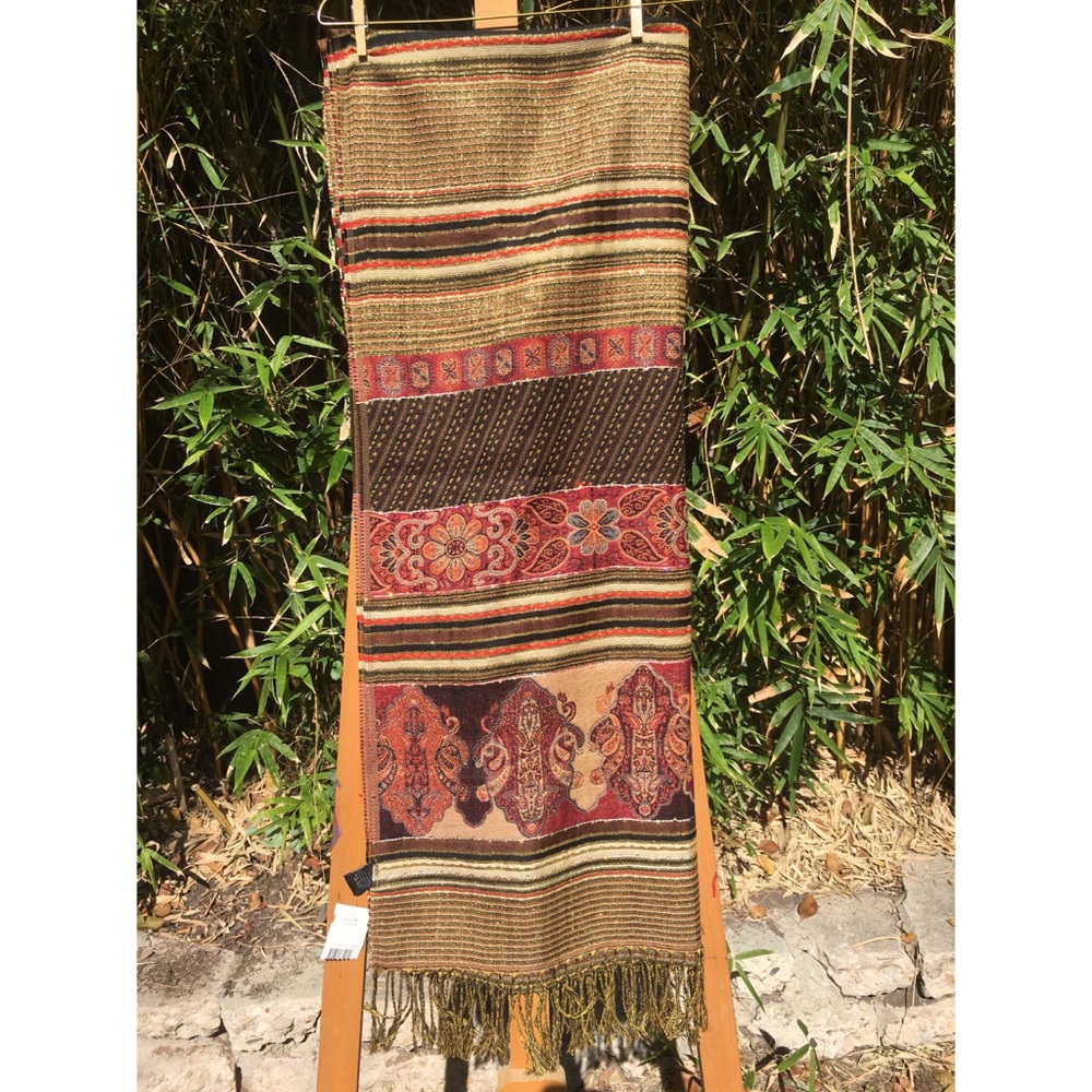 Cejon Oversized Scarf / Wrap NWT